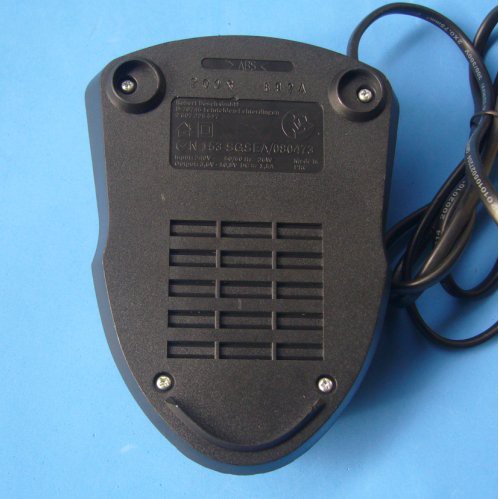 _file_5455b1c32c337dff34ad2b1c3aa72d3b 批發全新德國 博世 BOSCH 原裝充電器適用3.6V-10.8V 12v